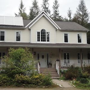 Gite Crystal Inn